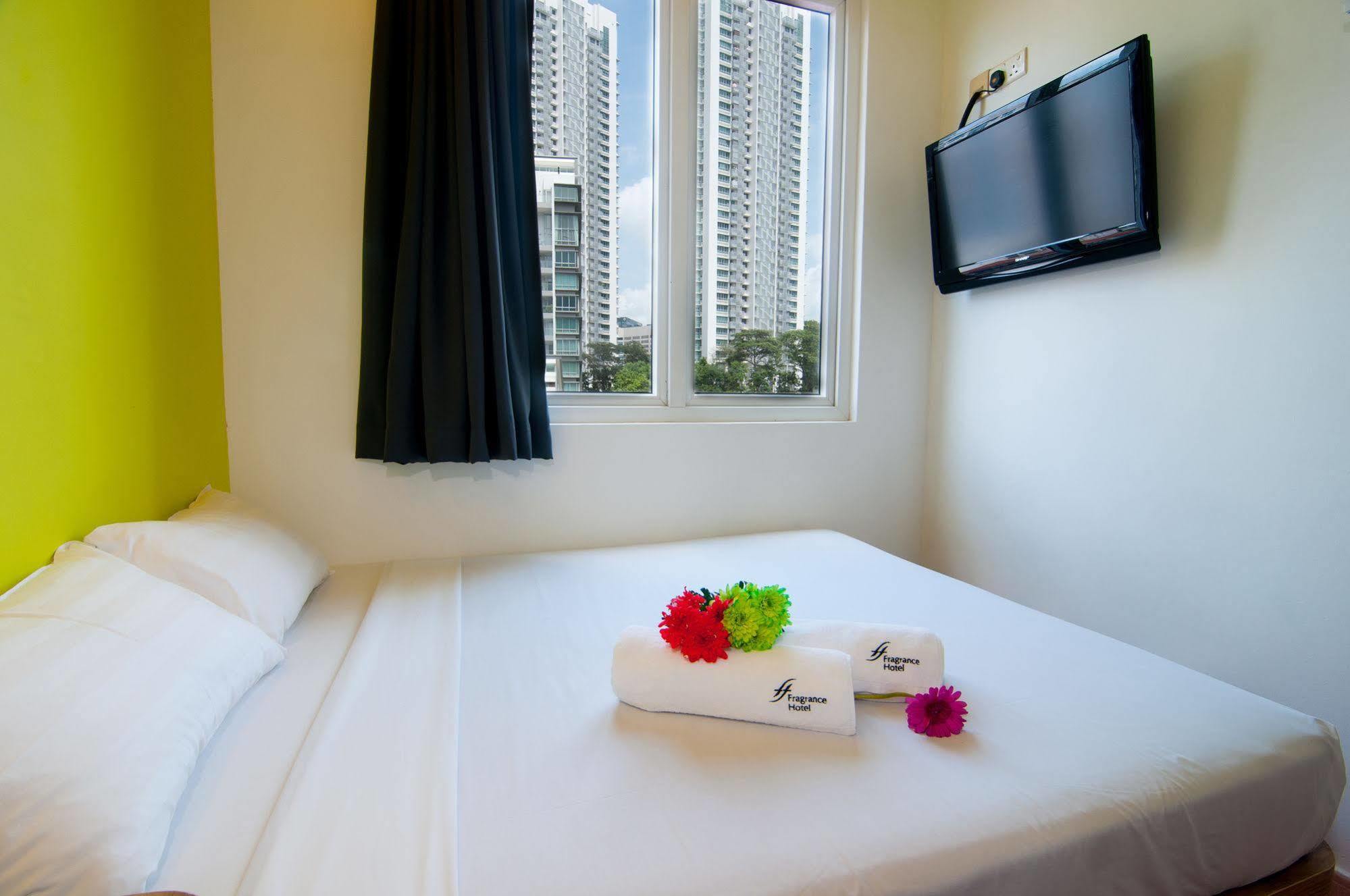 Fragrance - Classic Hotel Singapur